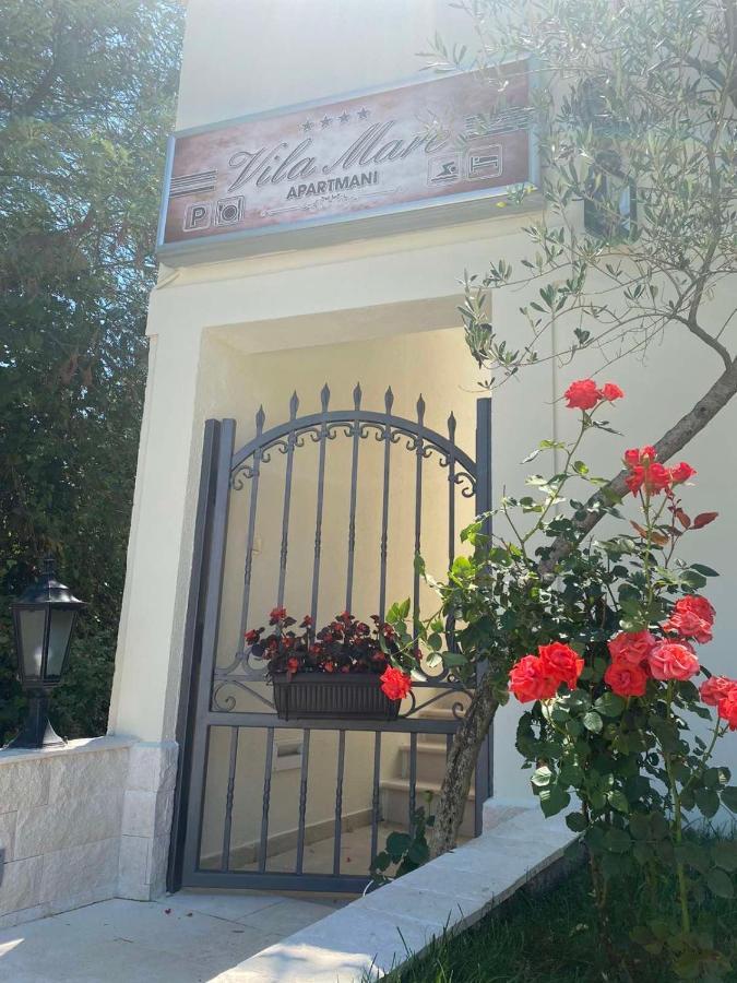Villa Mare Apartments Tivat Exterior photo