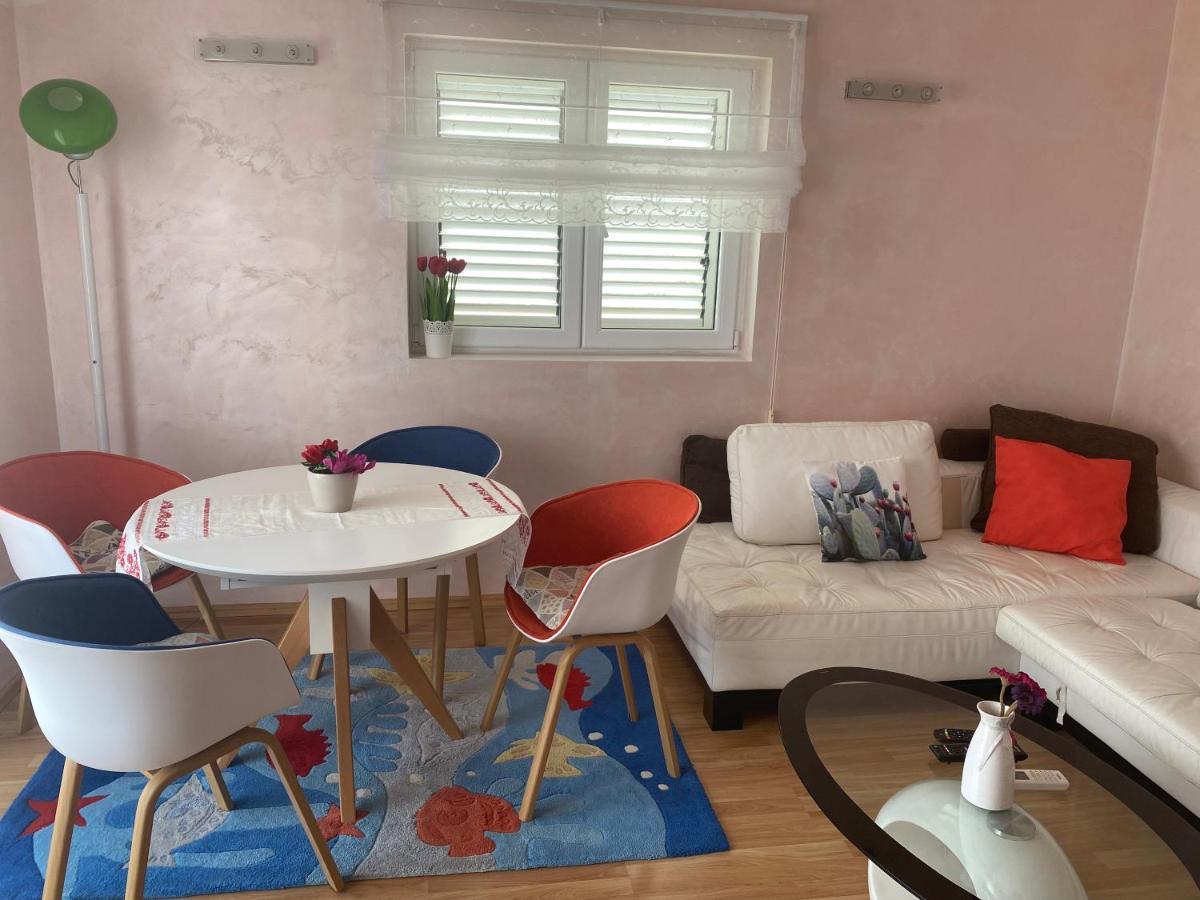 Villa Mare Apartments Tivat Exterior photo