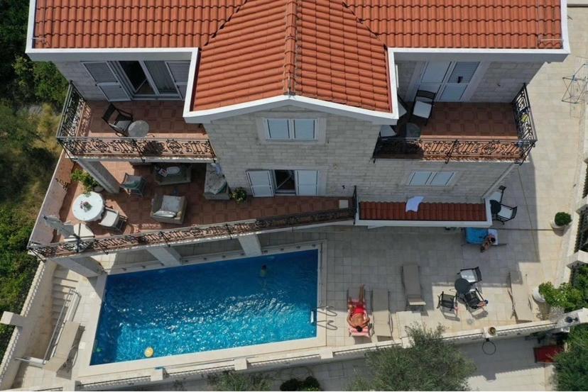 Villa Mare Apartments Tivat Exterior photo